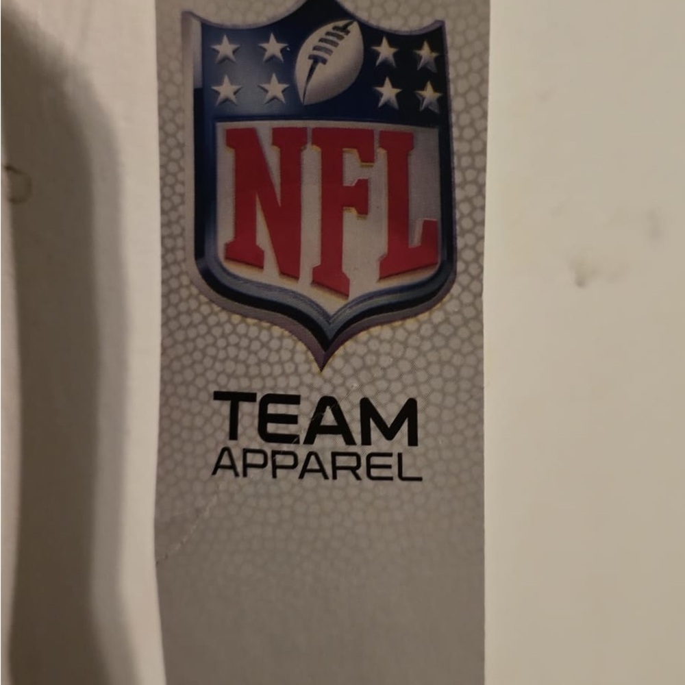 NFL Giants Red Short Sleeve Tee - Picture 11 of 15